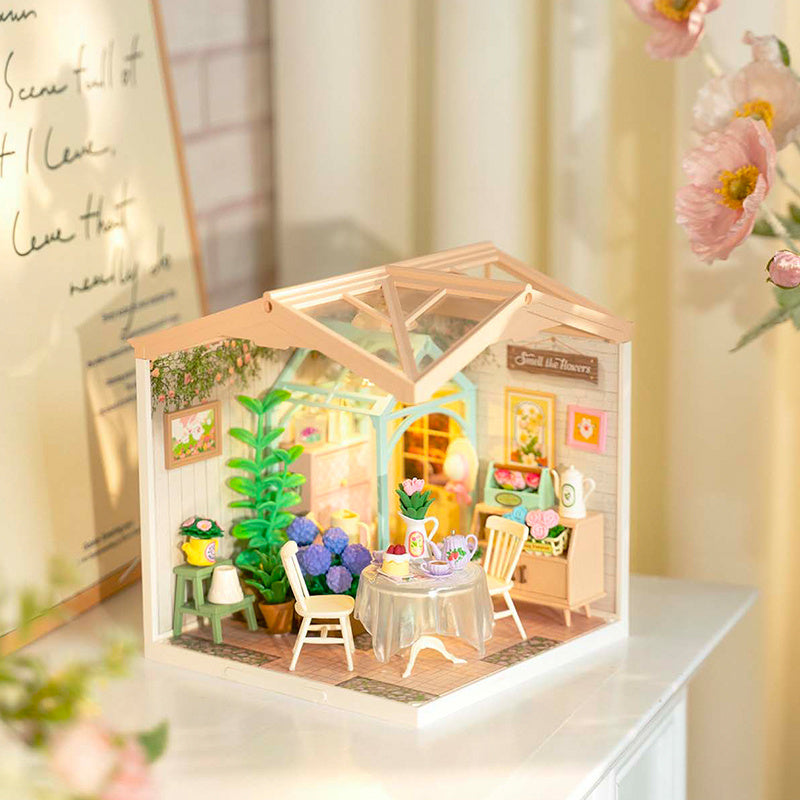 ROBOTIME DIY Miniature House Kit Dollhouse Model Building Craft Kit