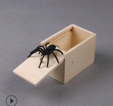 Prank Spider Wooden Scare Box Trick